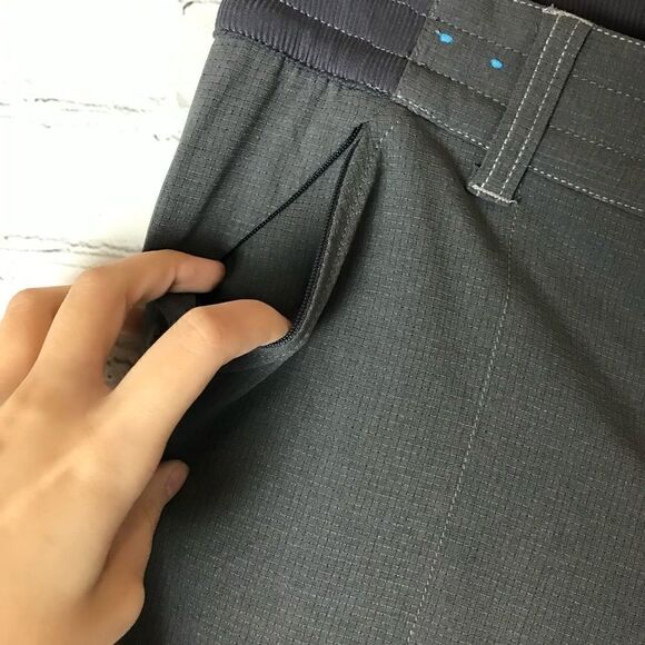 Kuhl Gray Straight Leg Pants Size 6 Short - Picture 5 of 9